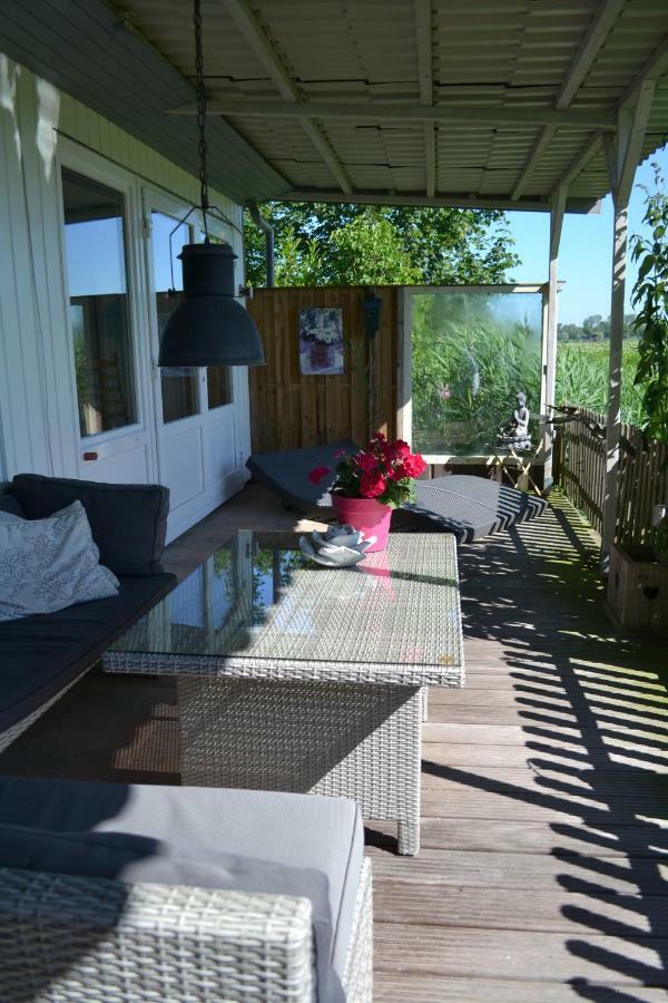 Bed & Breakfast Boszicht レーワールデン エクステリア 写真